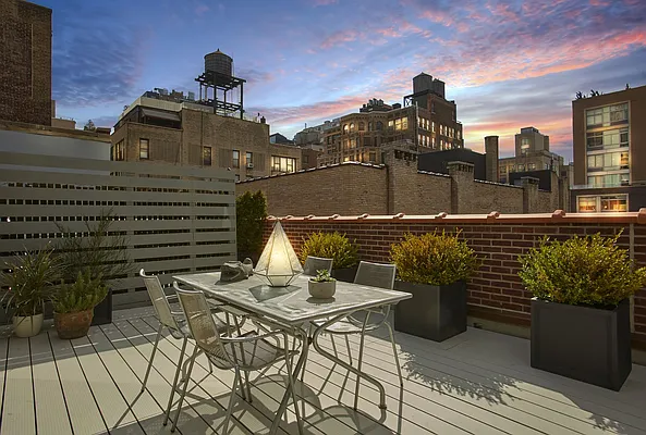 Sold by Brown Harris Stevens | media 23