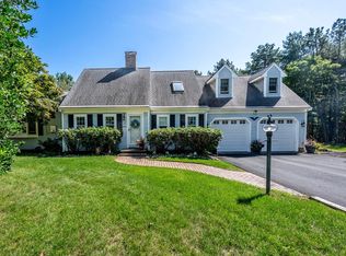 10 Oxfordshire Pl, Mashpee, MA 02649
