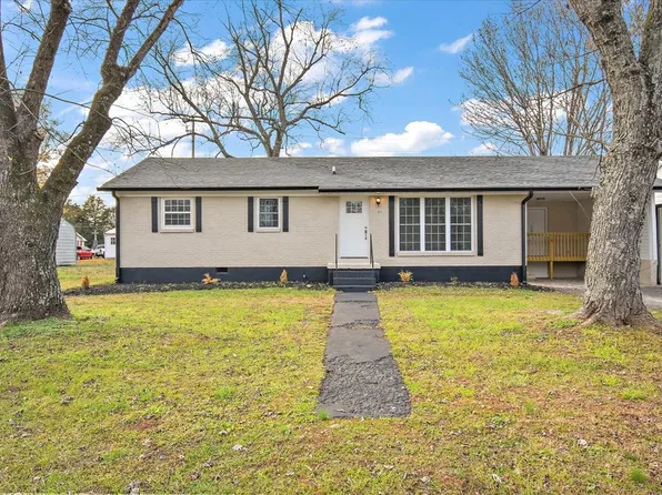 821 Fair Ave, Lawrenceburg, TN 38464