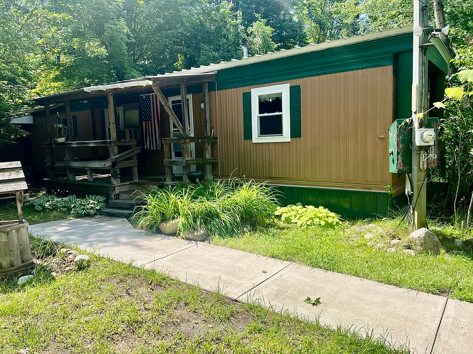 1st image of 741 Harbor View Dr
