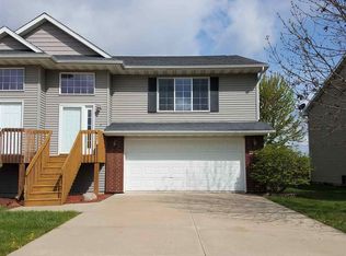 1570 Progress St, North Liberty, IA 52317