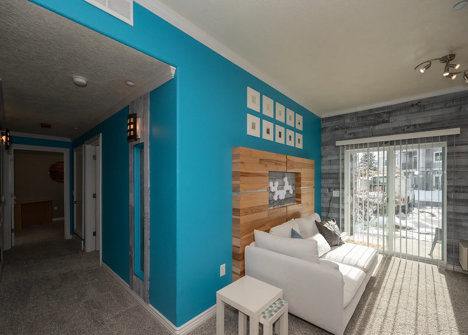 2 bed, 1000 sqft, $2,625 — Photo 2