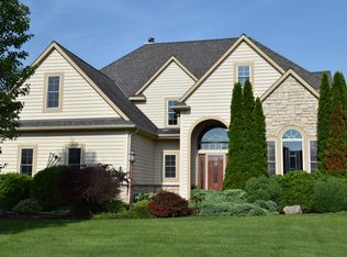 410 Wellington Dr, Union Grove, WI 53182