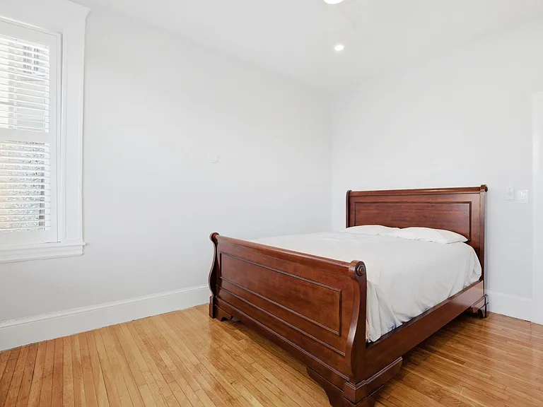 520 Beacon St #2F — Photo 9