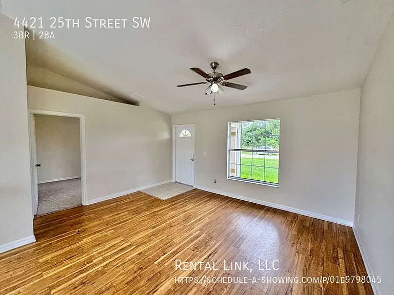 4421 25th St SW — Photo 4