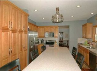 7750 Cody Dr, West Des Moines, IA 50266