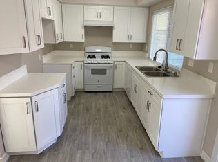 7281 La Mancha Cir #B, Huntington Beach, CA 92647