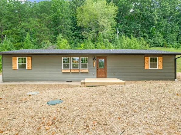 186 Salt Creek Rd, Nashville, IN 47448