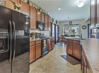 729 Springfield Dr, Wentzville, MO 63385