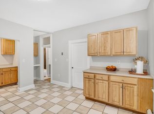 109 Harrishof St #1, Dorchester, MA 02121