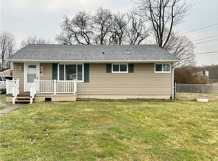 119 Poplar St, Masontown, PA 15461