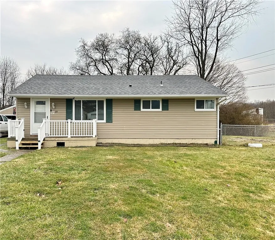 119 Poplar St photo 1