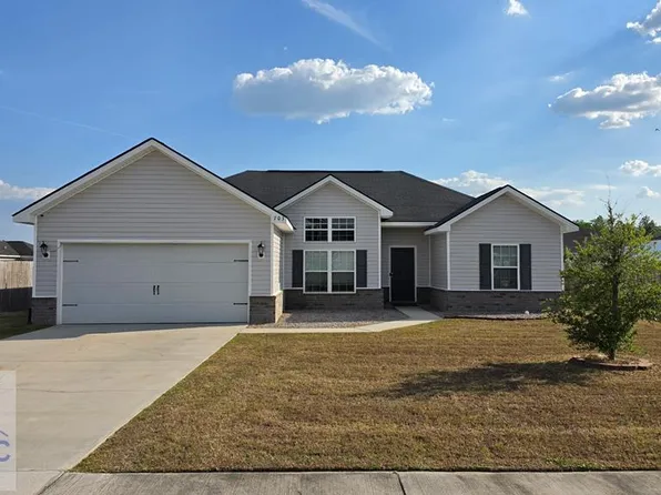 703 Burke Dr, Hinesville, GA 31313