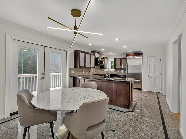 4610 Morton Rd — Photo 12