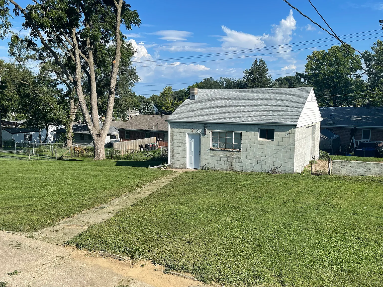 3812 Drexel St — Photo 4