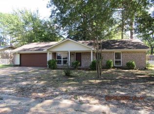 120 Oaklawn Dr, Conway, AR 72034