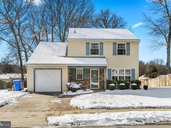 19 Quail Hollow Dr, Westampton, NJ 08060