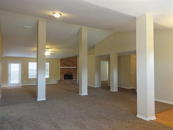 2nd image of 9868 Oxford Station Dr