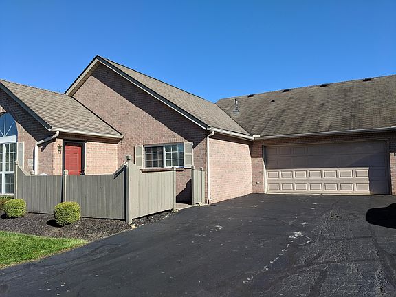 2nd image of 6041 Blendon Chase Dr