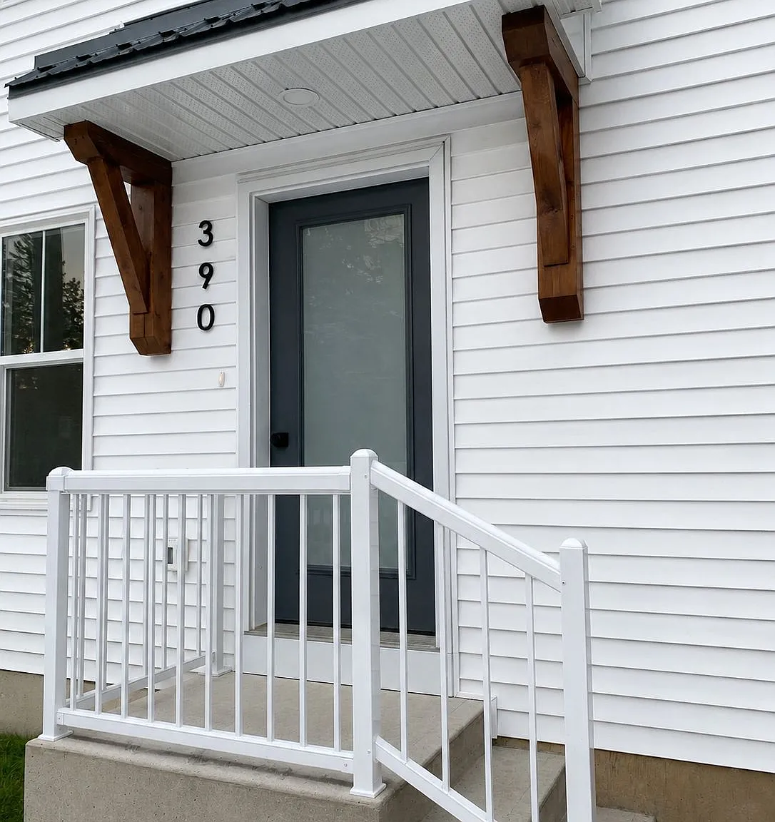 2 bed, $2,100 — Photo 2