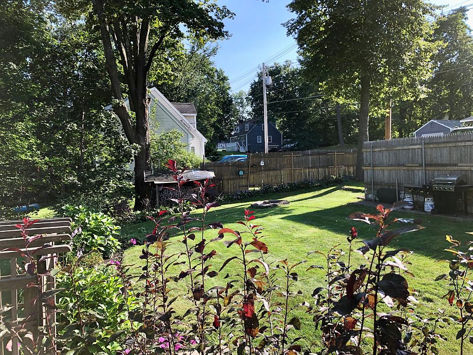 Welcome to 10 Palmieri Dr, Hudson!