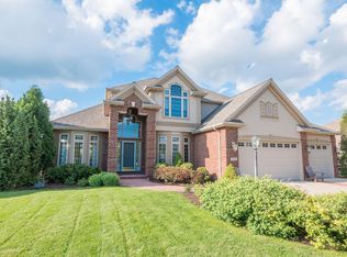 6408 Wembly Ln, Racine, WI 53406