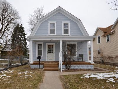 1923 Minnehaha Ave W, Saint Paul, MN, 55104