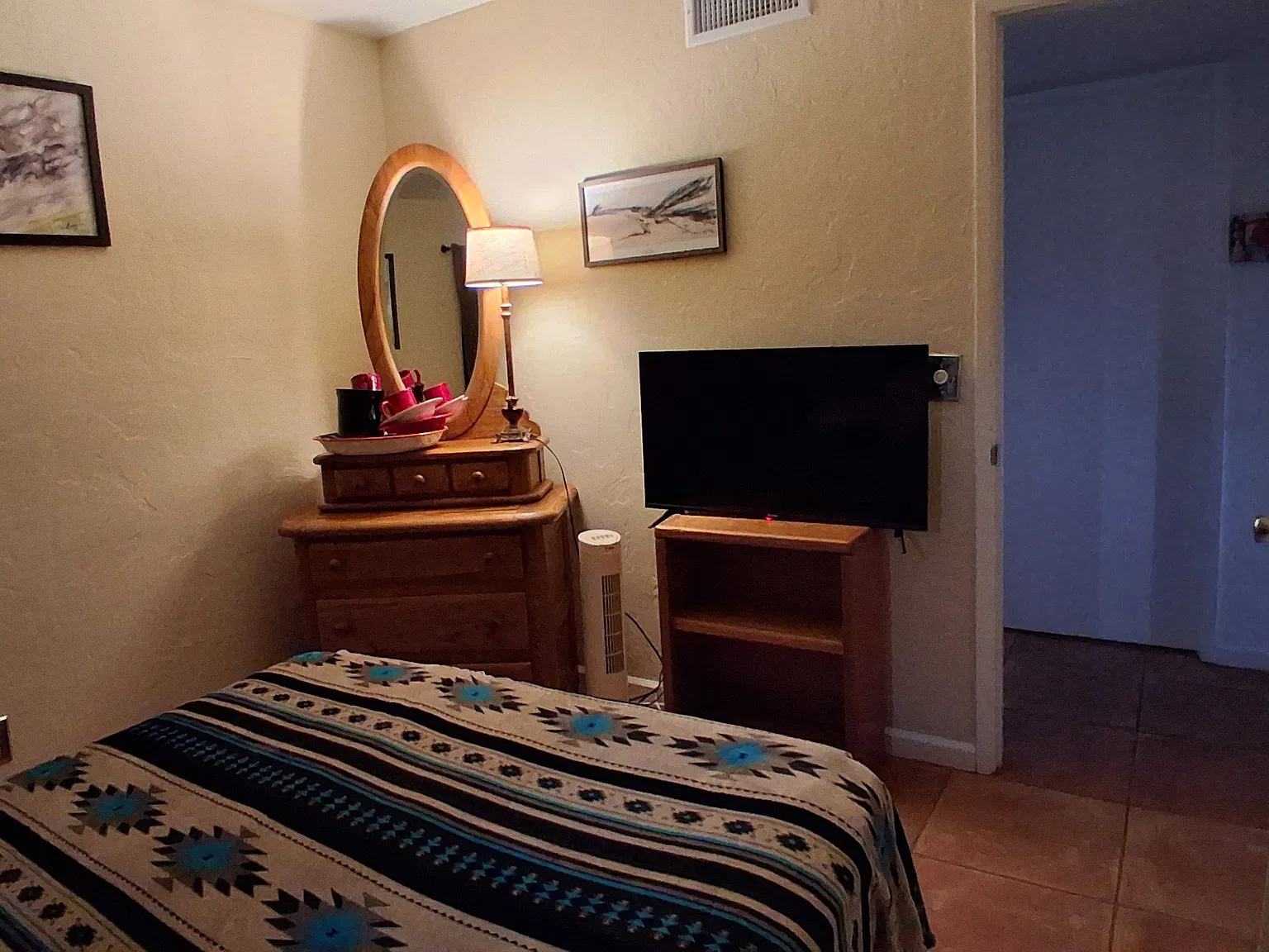 2 bed, 1100 sqft, $850 — Photo 2