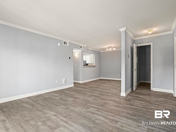 4th image of 6194 State Highway 59 APT K5