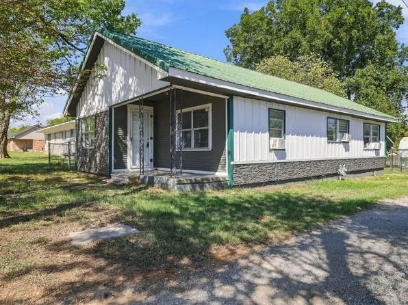 214 W Mulberry St, Durant, OK 74701