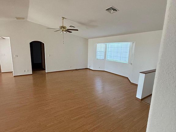 5th image of 3020 Aladdin Dr