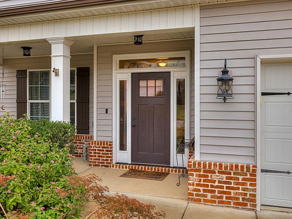 5th image of 3179 Lake Norman Dr