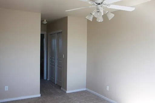 20077 Beth Ave — Photo 3