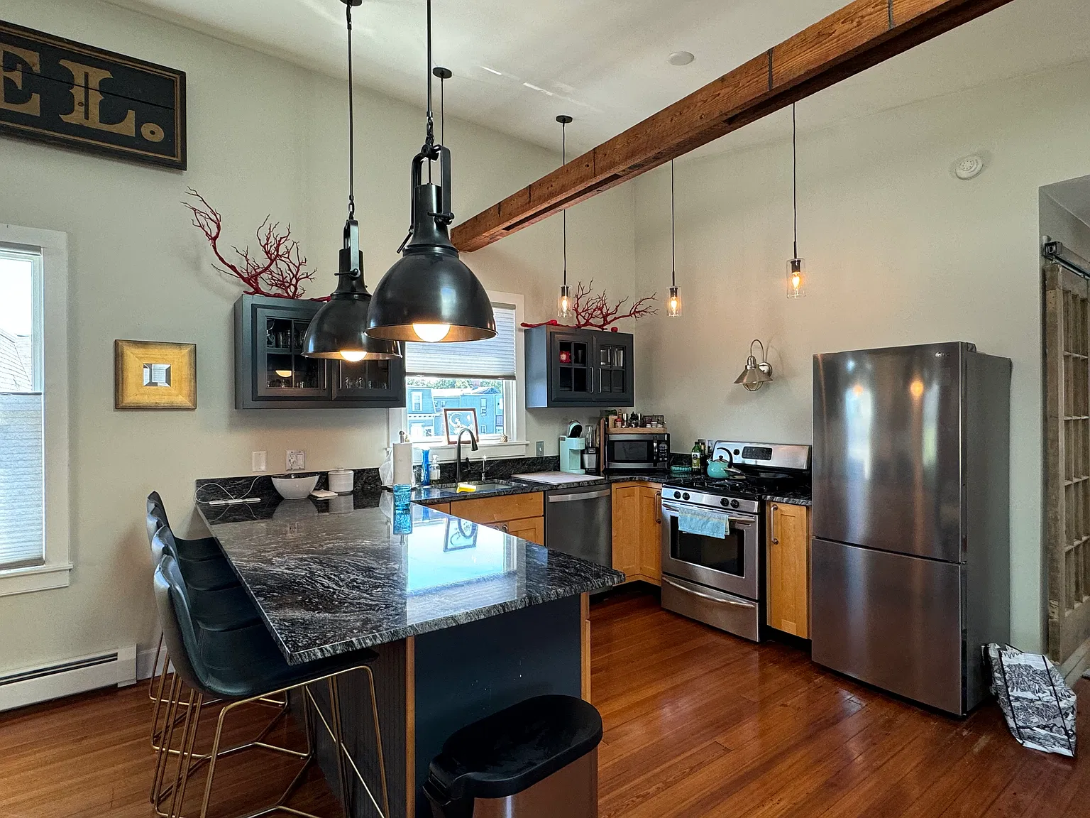 2 bed, 1400 sqft, $3,500 — Photo 4