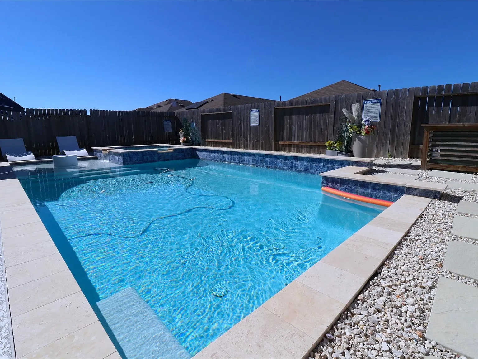 4 bed, 2.5 bath, 2275 sqft, $2,500 — Photo 1