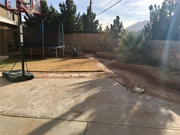 5th image of 1591 Paseo Feliz Dr