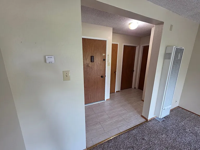 2201-2221 Princeton Dr — Photo 15