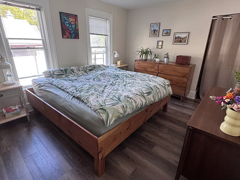 77 Hamilton St #77 — Photo 13