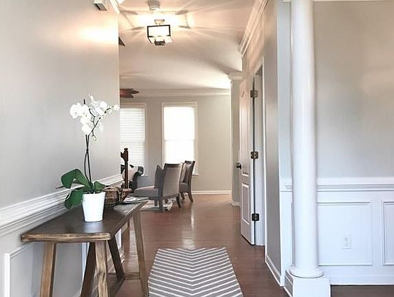 3rd image of 325 Mirramont Ct