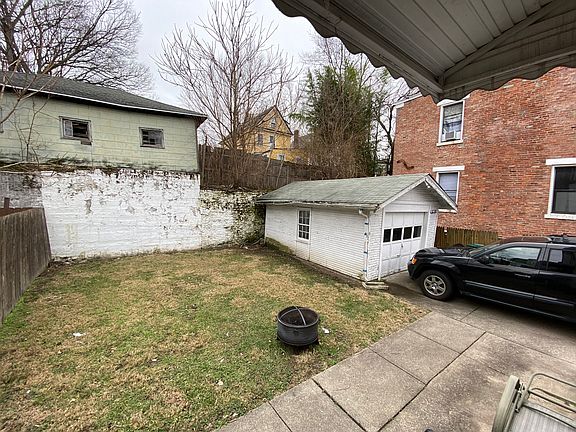 2nd image of 2344 Chickasaw St