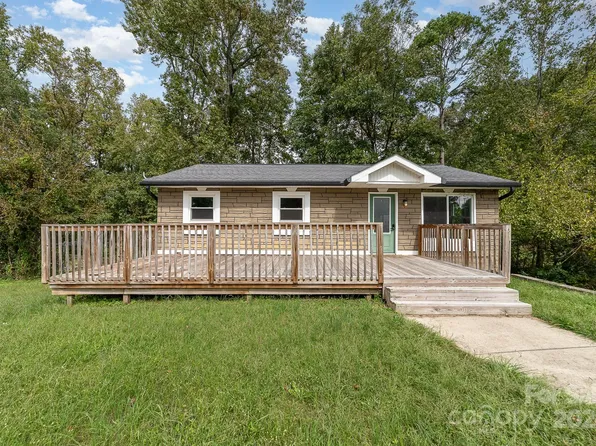 407 E Ohio Ave, Bessemer City, NC 28016