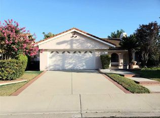 16 Skyline Ln, Pomona, CA 91766