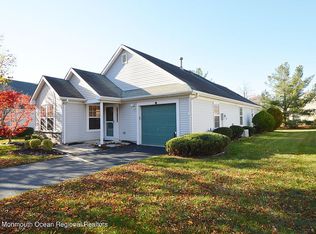 2614 Meadow Lake Dr, Toms River, NJ