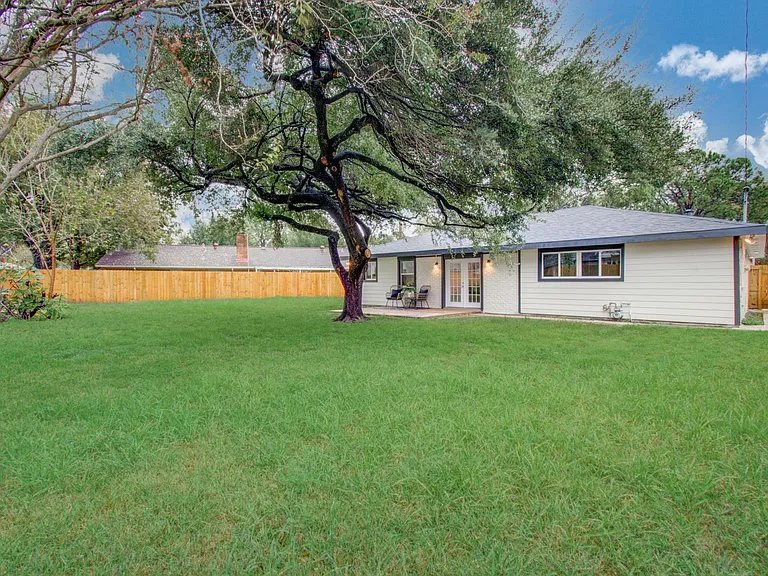 9406 Autauga St — Photo 30