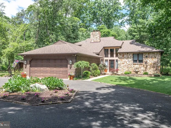 434 4th St, Atco, NJ 08004