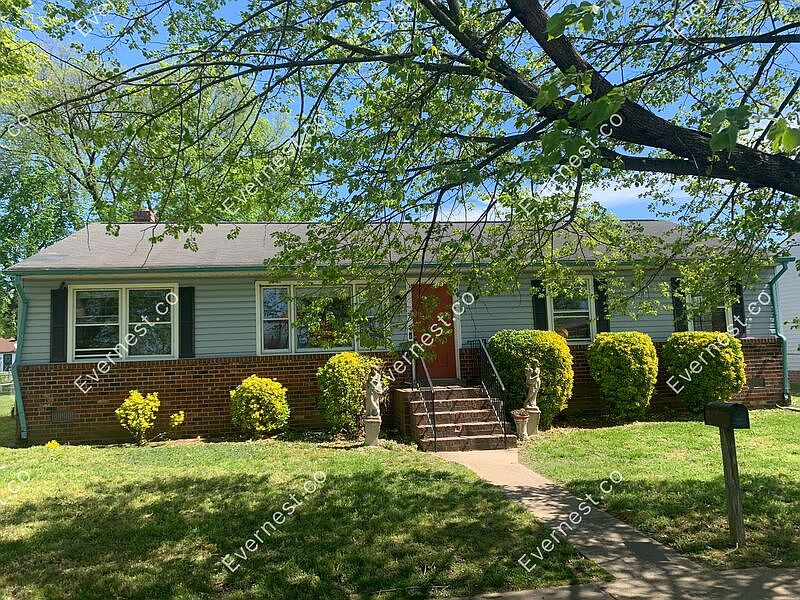 1st image of 803 N 29th St