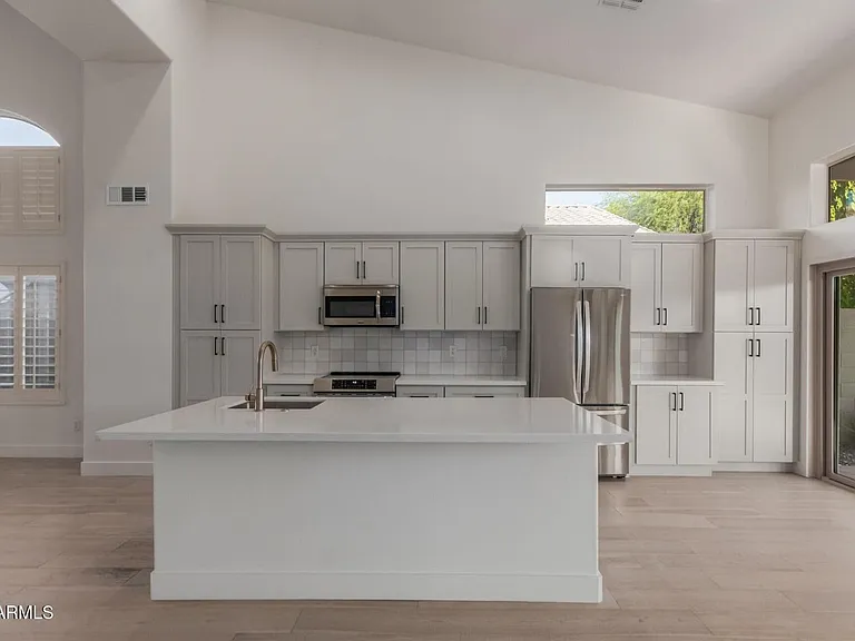 5127 E Charleston Ave — Photo 8