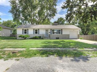 711 SW 6th St, Lees Summit, MO 64081