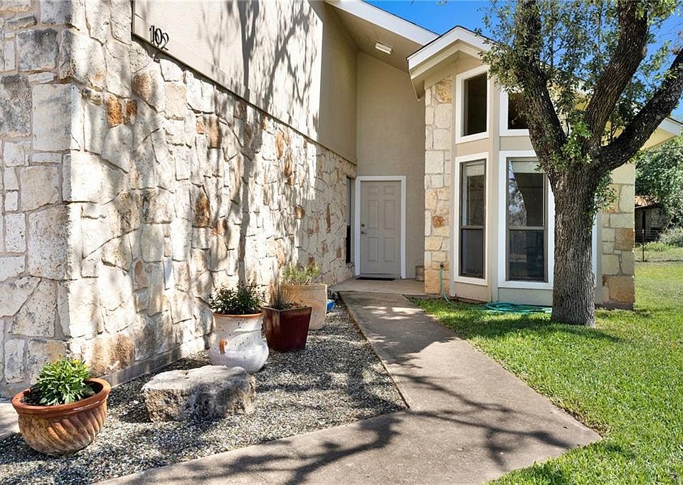 102 N Pitchfork Dr, Johnson City, TX 78636 MLS 2458632 Zillow