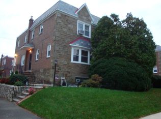 818 E Sharpnack St, Philadelphia, PA 19119